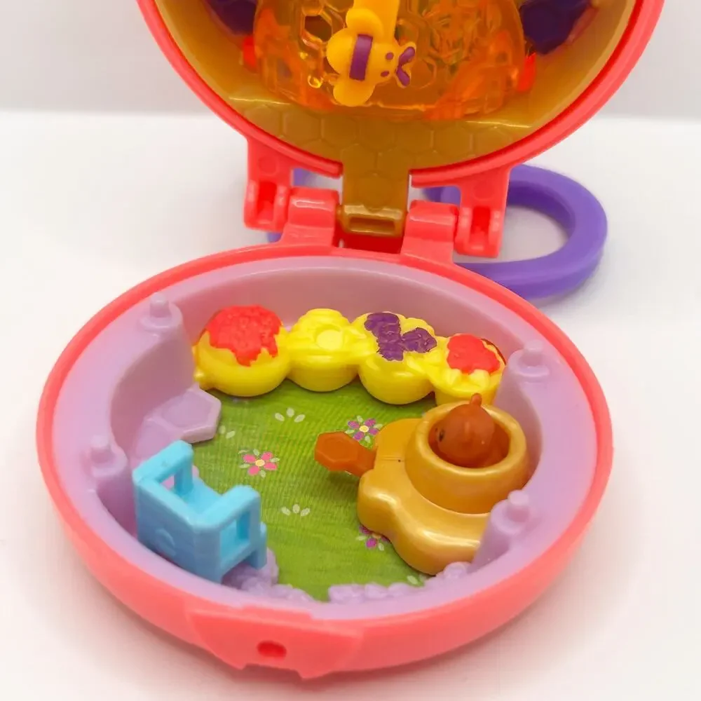 Polly Pocket BEEHIVE Folding Compact Playset 2019 w/ Dolls EUC